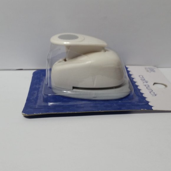 Lever Action Craft Punch Scalloped Edge Circle 5/8 - Picture 4 of 9